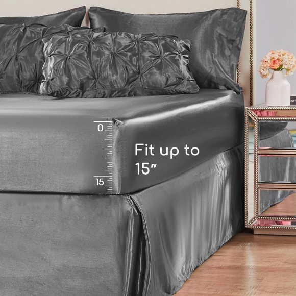 New Satin Comforter King 8 Pieces - Luxurious Pinch Pleat Bedding Set wi… - Picture 2 of 9